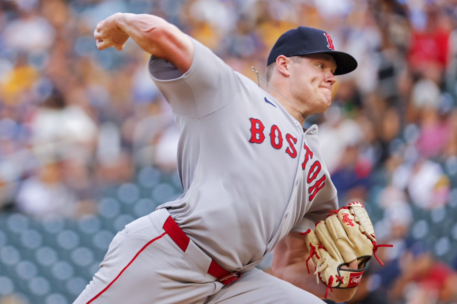 Report: Red Sox to Place RHP Richard Fitts on IL, Recall LHP Jovani Moran