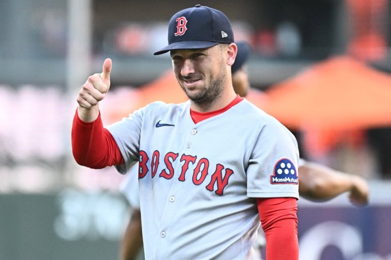 After Acquiring Willson Contreras, the Red Sox Should Pivot Away from Alex Bregman