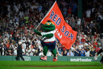 Red Sox Report Cards: Team Grades for August