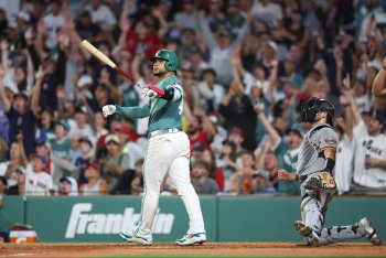 Boston Red Sox Hitters of the Year, 2026: Willson Contreras' High-Flying Performance Sadly A Solo Act